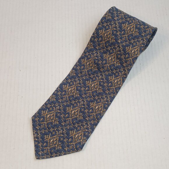 Giorgio Armani Cravatte Navy Blue Gold Pattern 100% Silk Necktie